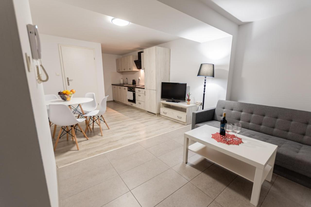Apartament Krakowska Częstochowa Exterior foto
